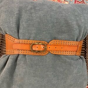 Stylish Tan Leather Belt with Gold Buckle